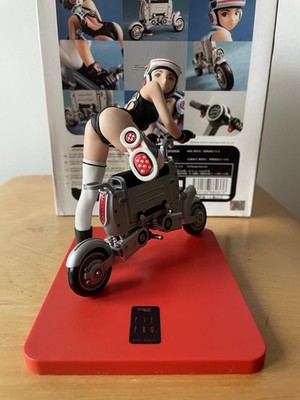 Range Murata PSE Products #05 TT - Butterfly - 1/10 PVC Figur - Beagle