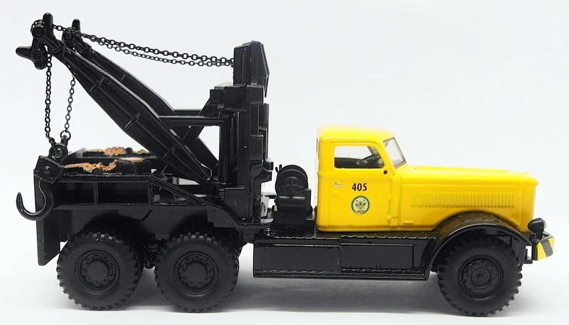 Corgi 1/50 Scale 55605 - Diamond T Wrecker Truck - Blackpool Trans. - Image 3 of 4