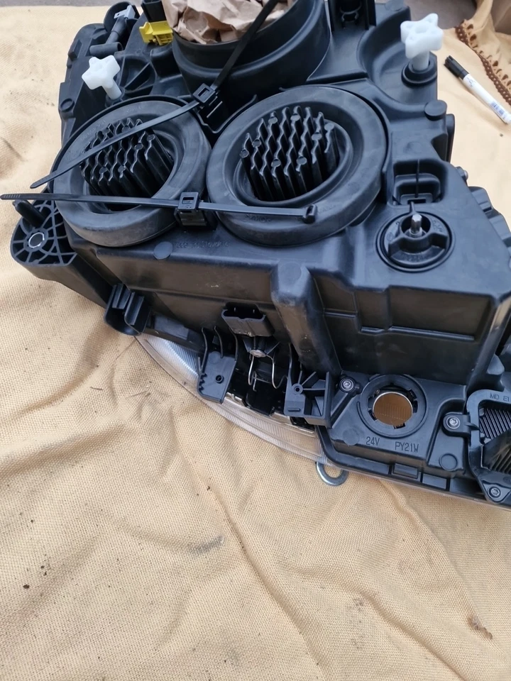 DAF Scheinwerfer 1857526 - Bild 4 von 4