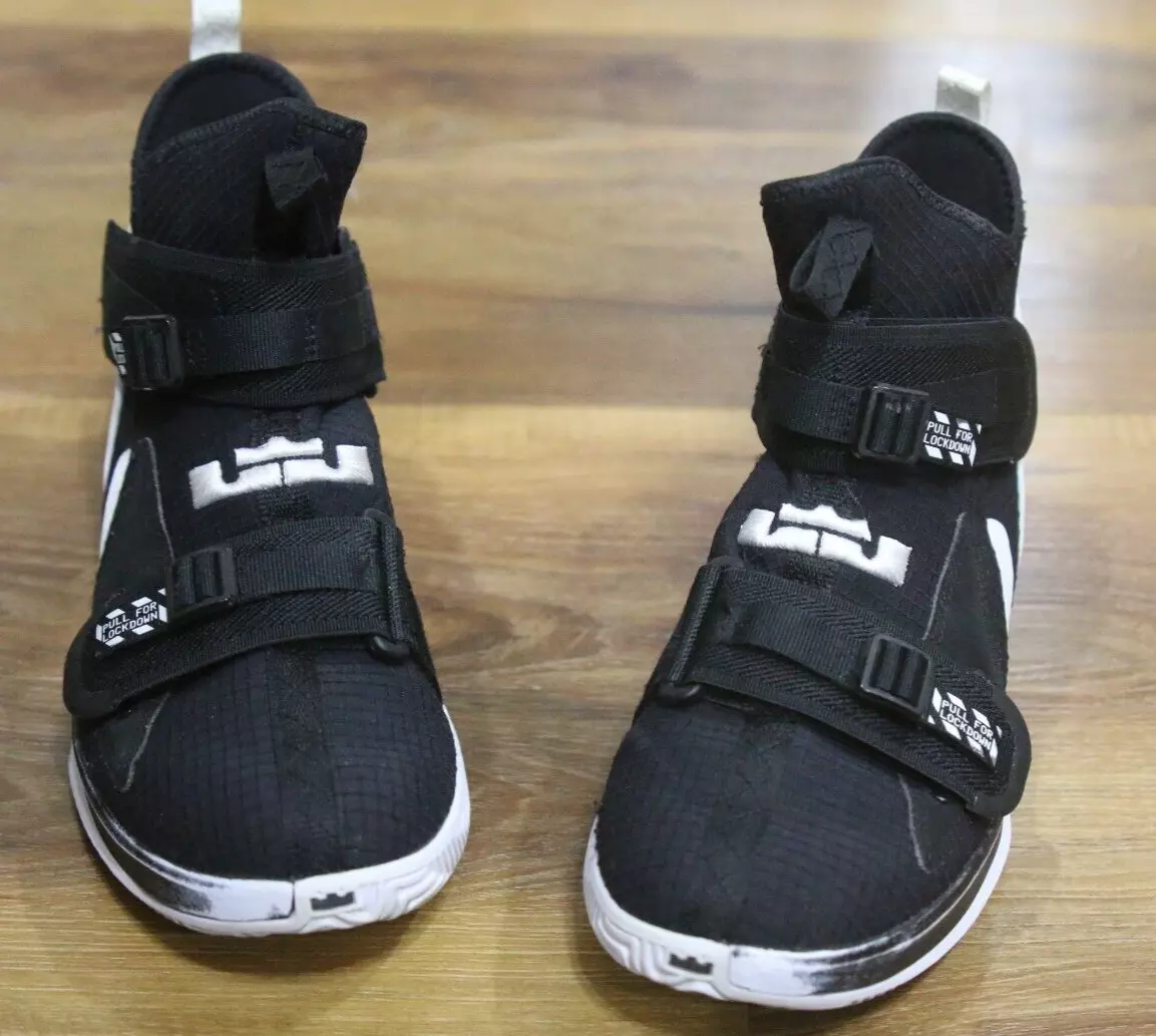 Lebron james shoes youth size 7 new arrivals