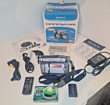 Sony Handycam CCD-TRV228E Hi8 Video Camcorder Boxed From Christmas Chronicles