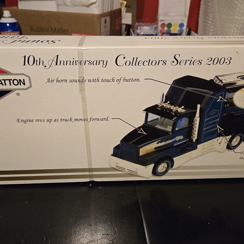 Briggs & Stratton 10th Anniversary Collector Series 2003 Sound Machine Tanker - Picture 7 of 11