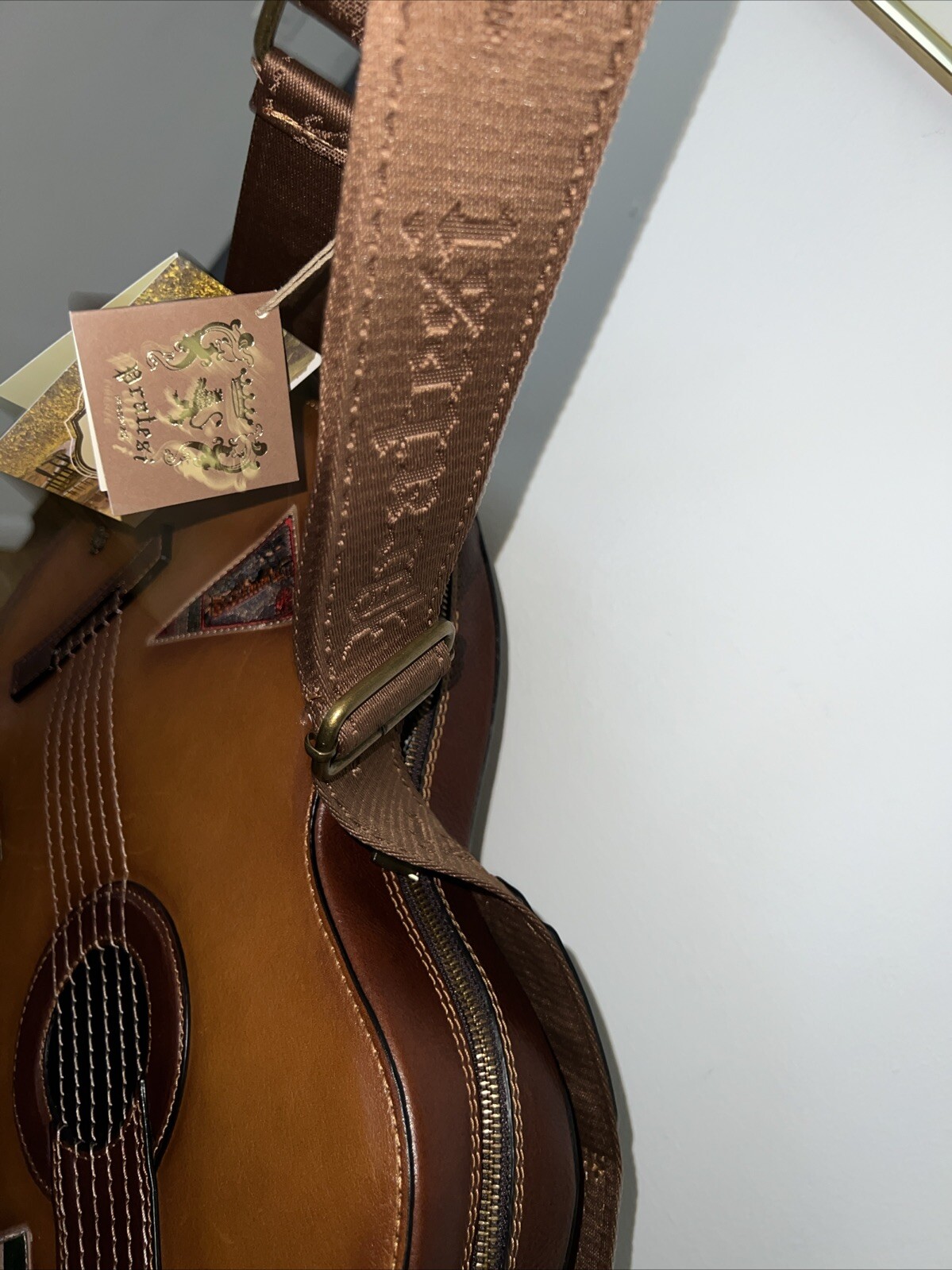 NWT Pratesi B434 Brown Guitar Backpack Italian Leather 16 X 12 X 3 In Rare image 8