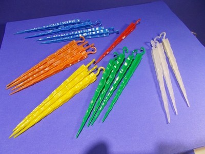 ROSEN / ROSBRO / CARNIVAL  ~~ 19 MULTI-COLORED HARD PLSTIC ICICLES #1
