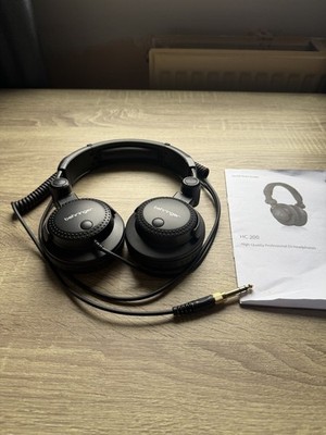 Behringer HC 200