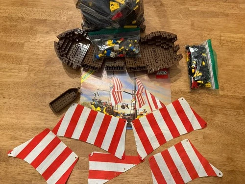 LEGO Black Seas Barracuda 6285 Pirate Ship Set with Minifigures & Sails