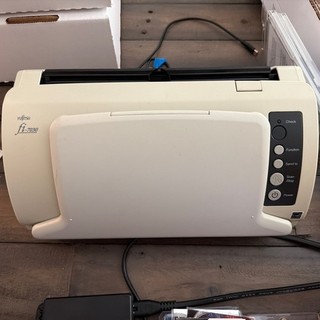 Fujitsu FI 7030 A4 Document Scanner Office Color Duplex Scanner High Speed USB
