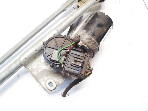 0390241142 vorne Scheibenwischermotor Teilenummer 05800-12-022 Op DE2539288-57