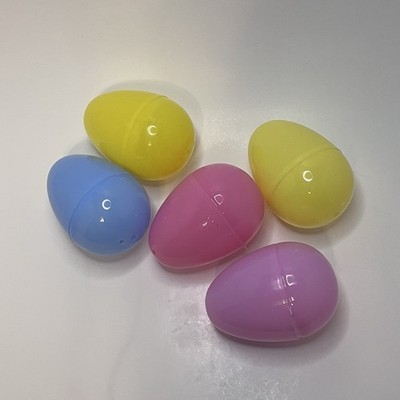     Set of 5 Plastic Easter Eggs Pastel Colors Fillable Holiday Decor