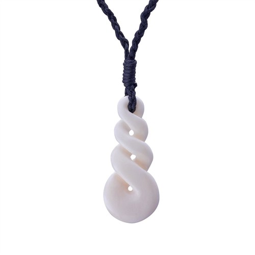 81stgeneration pendentif en os sculpte Maoris de main triple twist pylore - Imagen 1 de 7