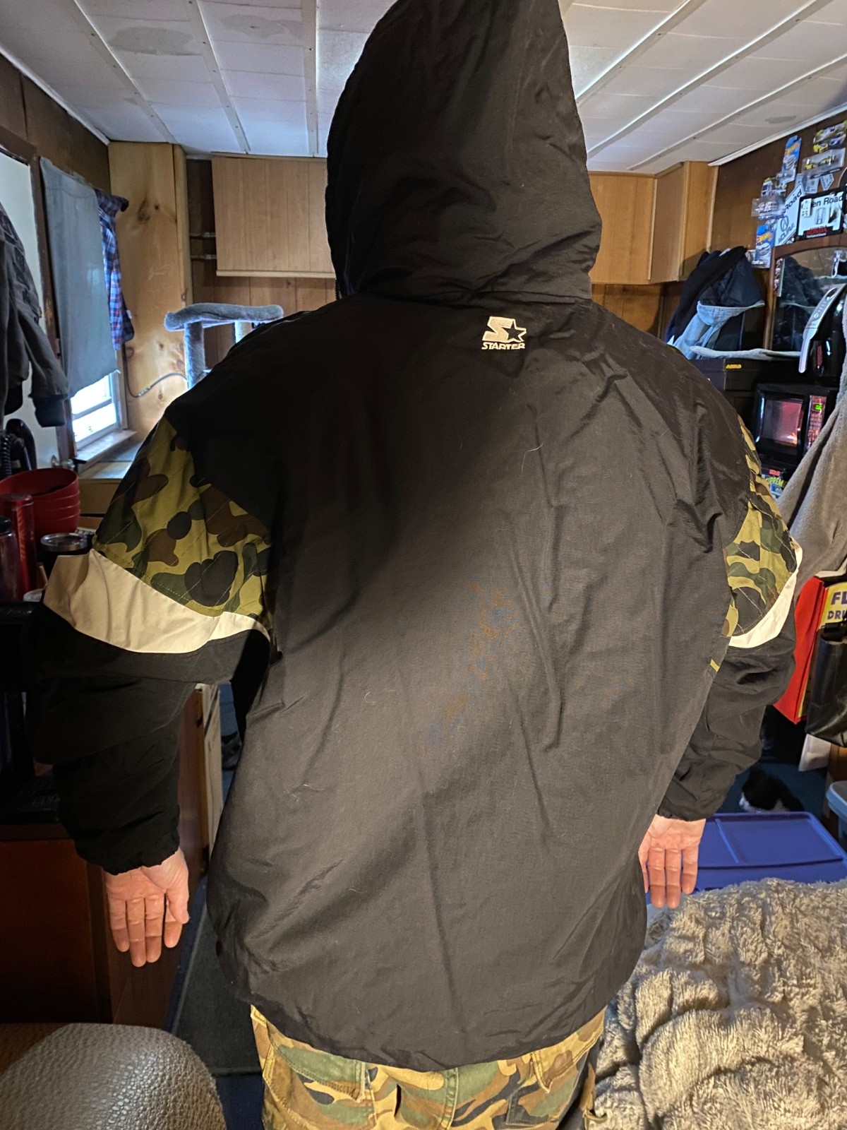 bape x starter collab.. authentic pull over jacke… - image 2