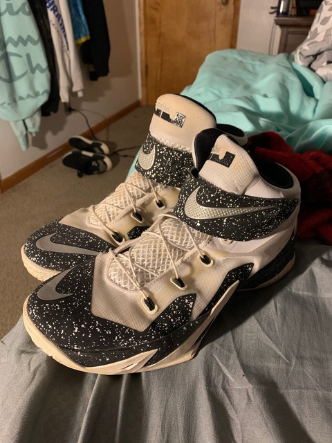 lebron soldier 10 white gold
