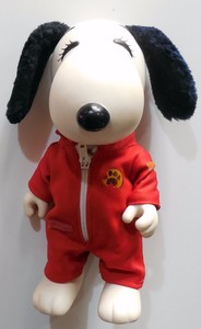 pupazzo snoopy