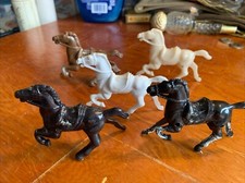 LOT Vintage HARD PLASTIC WESTERN HORSES