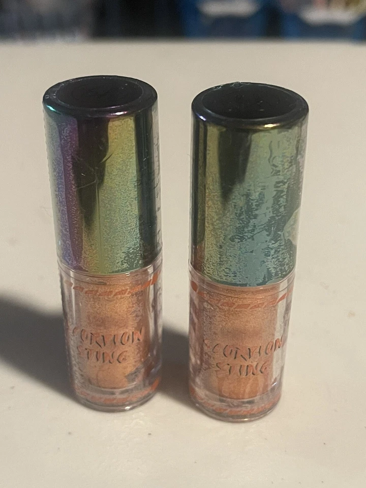 Lote de (2) Sombras líquidas BH Cosmetics Poison Shock VOCÊ ESCOLHEU a cor - SELADO - Imagem 2 de 4