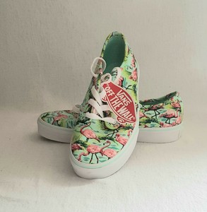 flamingo vans uk
