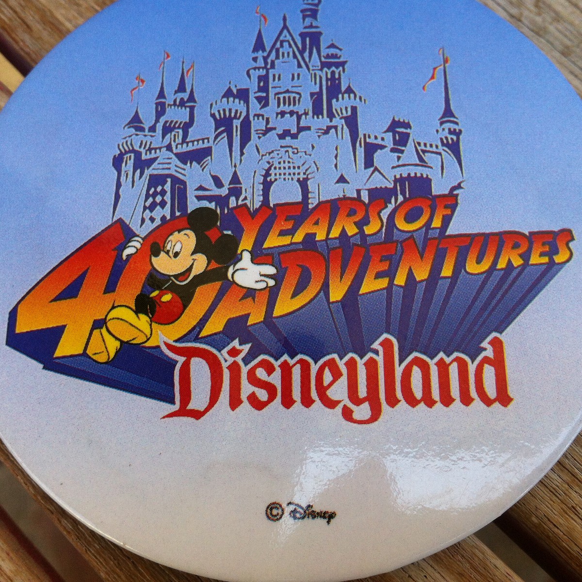 1995 Disneyland 40th Anniversary Pin Button 40 Years of