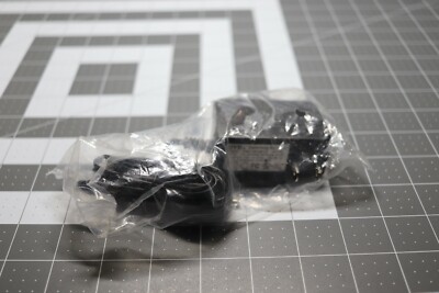Dve Switching Adapter Model DSA-15P-05US Input 100-240V 50/60HZ 0.5A Output