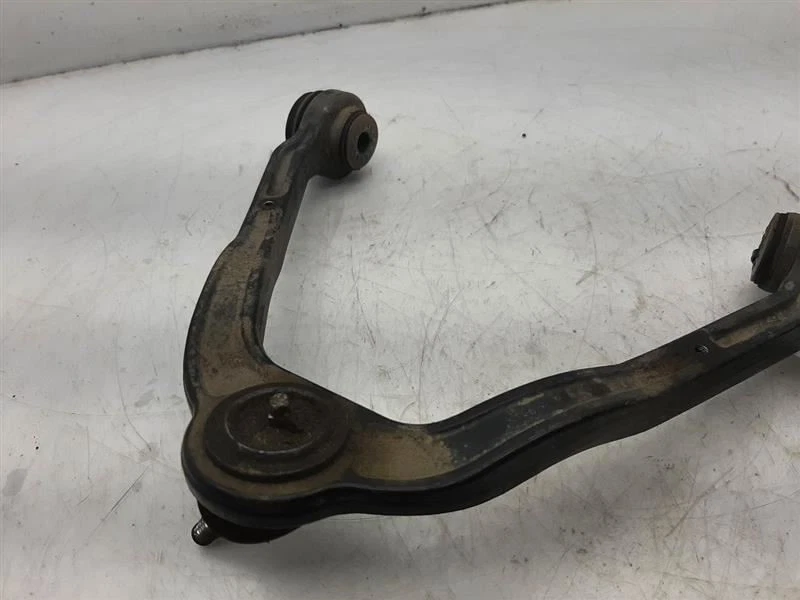 Brazo de control superior delantero 03-14 furgoneta Chevrolet Express 1500 15864153 Foto 4 de 4