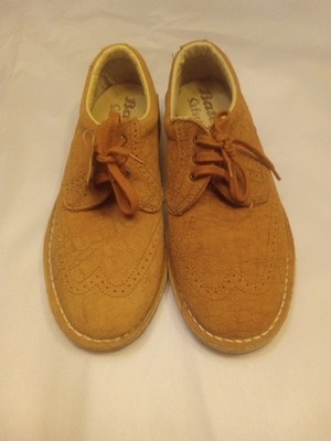 Bata Safari  Wingtip Casual Oxford Shoe Mens 10 Brown Leather Lug Soles Handmade