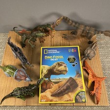 National Geographic Dino Fossil Dig Kit  KID GALAXY Dinosaur Figurines Bundle