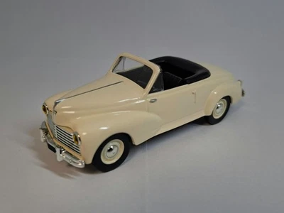 Peugeot 203 Cabriolet 1954 1/43 Norev Neuf Coque plastique - Photo 1/3