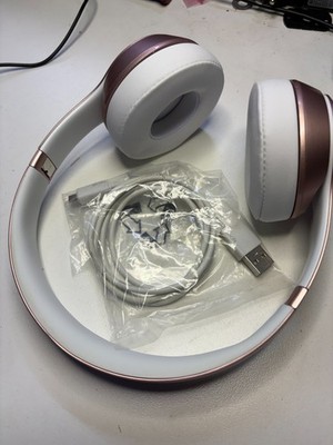 Beats by Dr. Dre Solo3 Wireless On the Ear Headphones - Rose Gold