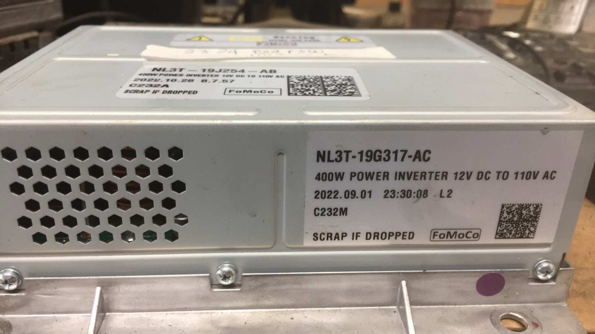 NL3T-19J254-AB Ford F250 F350 power inverter converter module 2023