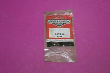 NOS Briggs & Stratton Link. Part 262254. Acquired from a closed dealership.