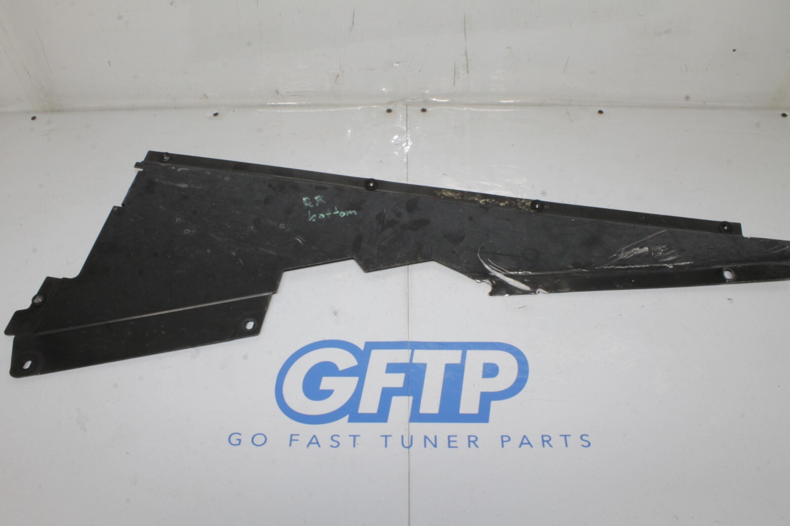 12-14 MCLAREN MP4-12C MP4 12C 570 650 OEM RIGHT REAR BOTTOM SKID PLATE 11A4745CP