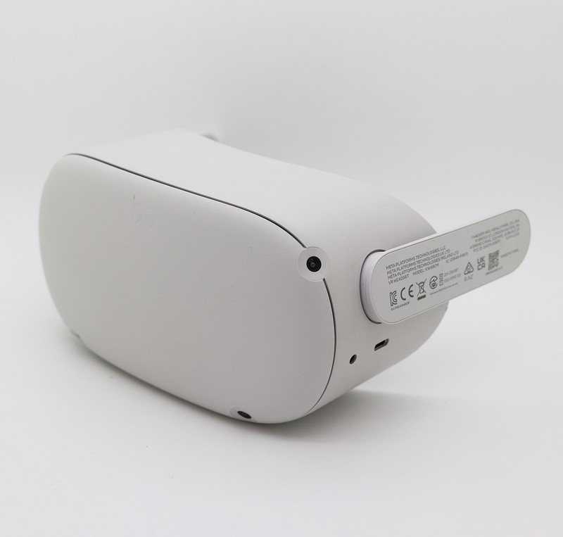 Meta Quest 2 VR Headset Only - 128GB Storage - No Controllers - FULLY WORKING