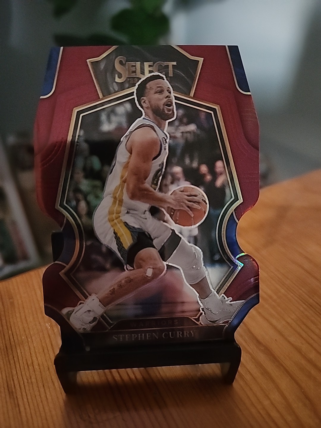 2022-23 Panini Select Premier Level Stephen Curry #127 Maroon Prizm Die-Cut /175