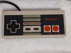 Nintendo NES Lot: 15+ Games, Controller, Zapper . NOT TESTED 