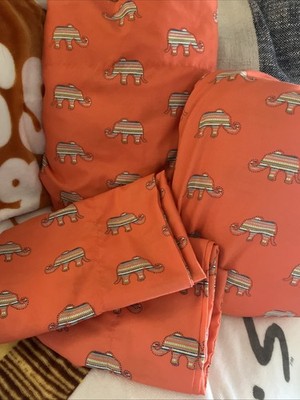 King Sized sheet set salmon color with elephants 