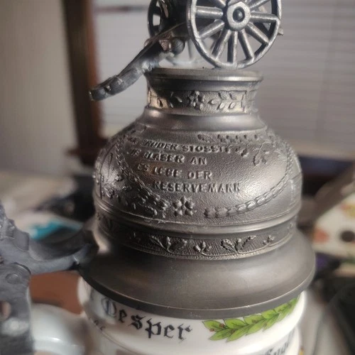 KAISER W GERMANY E 483  WW1 REGIMENTAL MILITARY LION BEER LIDDED STEIN