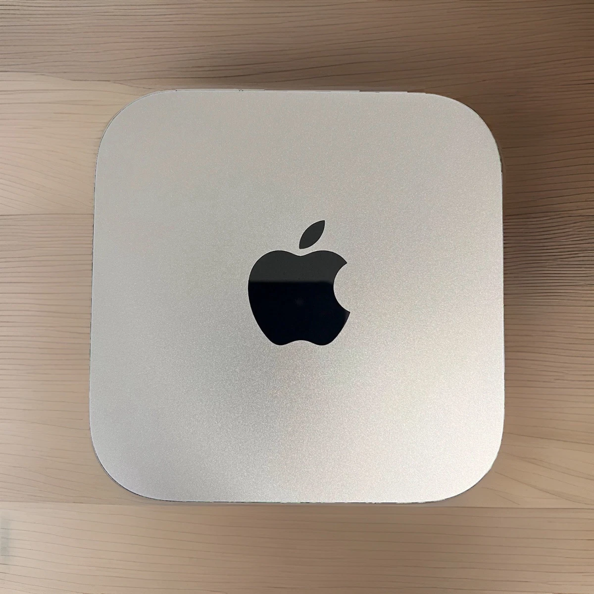 25+ Apple Mac mini 16 GB RAM Desktops & All-In-One Computers for