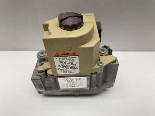 Honeywell VR8205H8016 Furnace Gas Control Valve 24V 60-22866-01