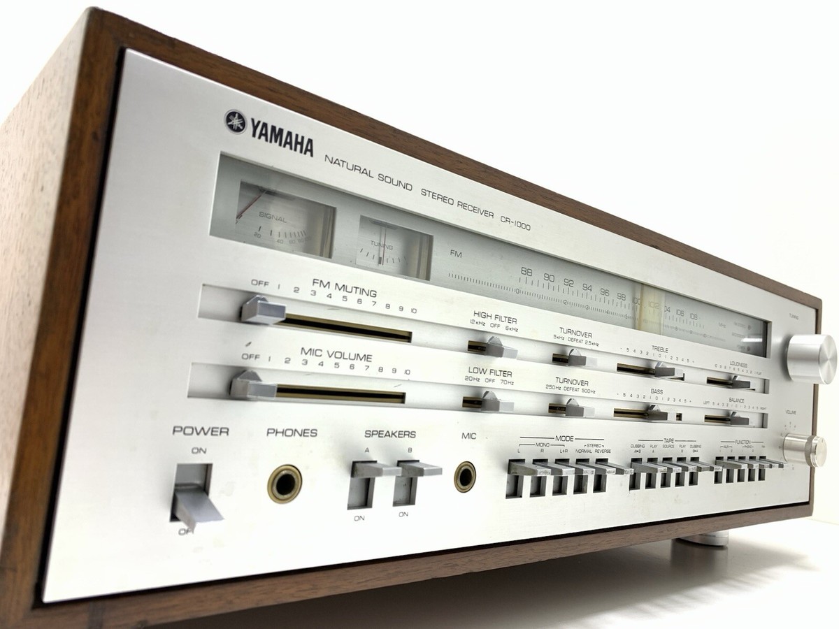 YAMAHA CR-1000 FM Stereo Receiver 70+70W RMS Vintage 1974
