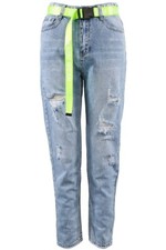 Boyfriend Jeans or Mom Jeans Loose Fit Ripped Washed Denim