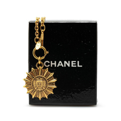 Chanel Coco Mark Emblem Sun Motif Necklace Gold Plated Women's Accessories