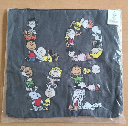 NEW AND SEALED Snoopy Peanuts Pottery Barn Throw Pillowcase Pillow Cover LOVE