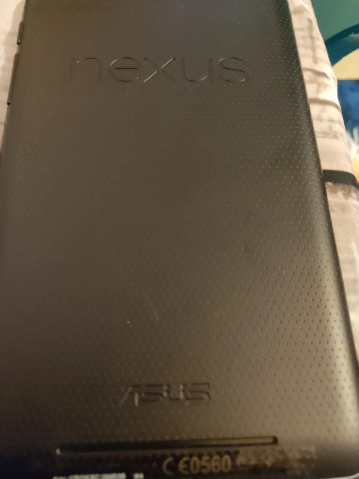 Google Asus Nexus 7 (2012) Android 11 Lineage OS 18 - Bild 2 von 2