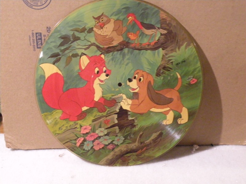 VINTAGE DISNEYLAND RECORDS THE FOX & THE HOUND PICTURE DISC 1981 # 3106