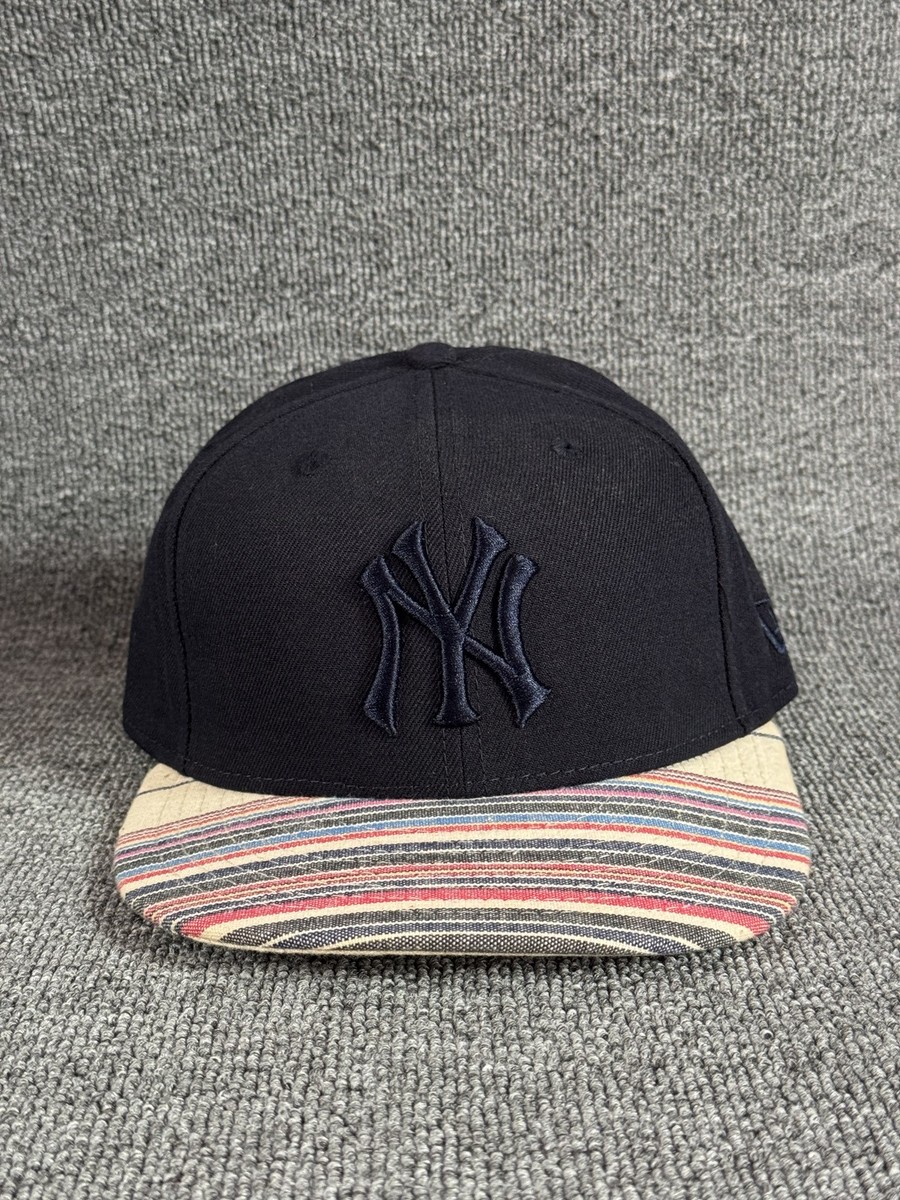 New Era New York Yankees 9FIFTY Snapback Flat Brim Navy Striped OS