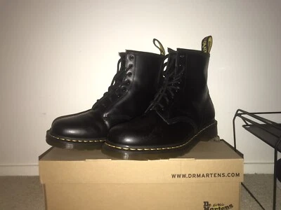 dr martens gumtree