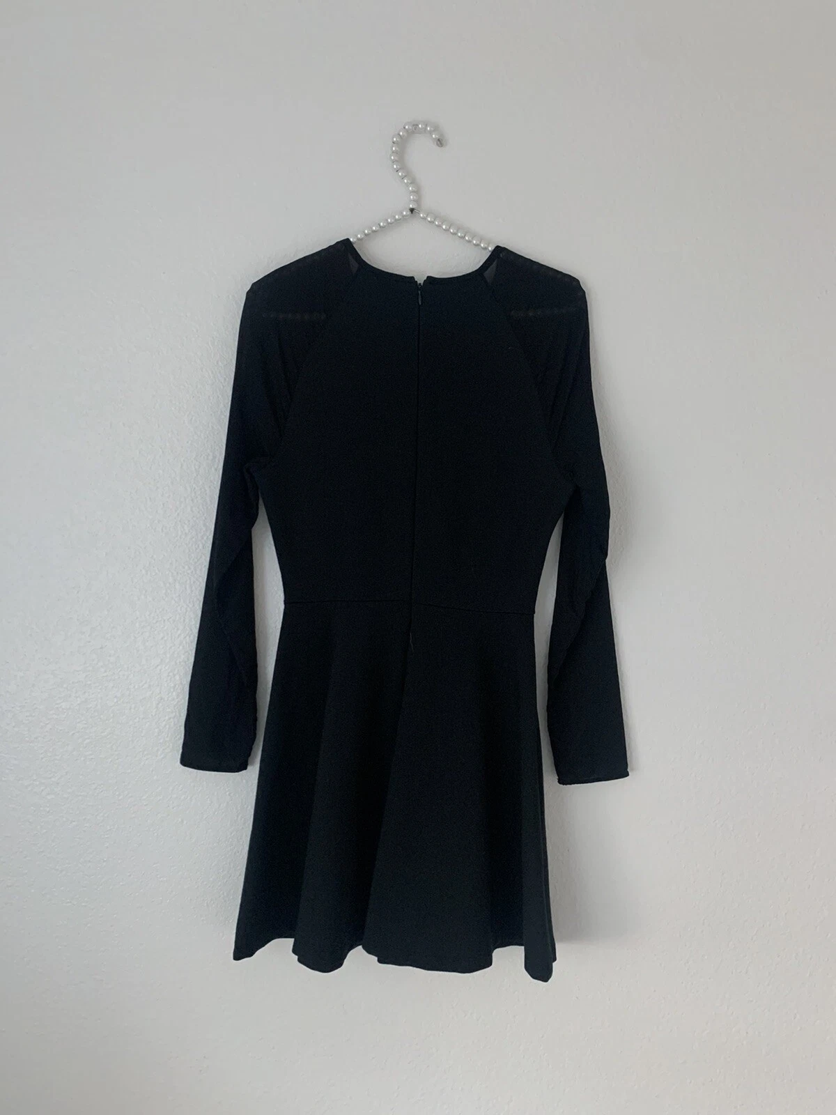 Abito corto Kate Spade Saturday 4 nero skater maglia manica lunga spesso