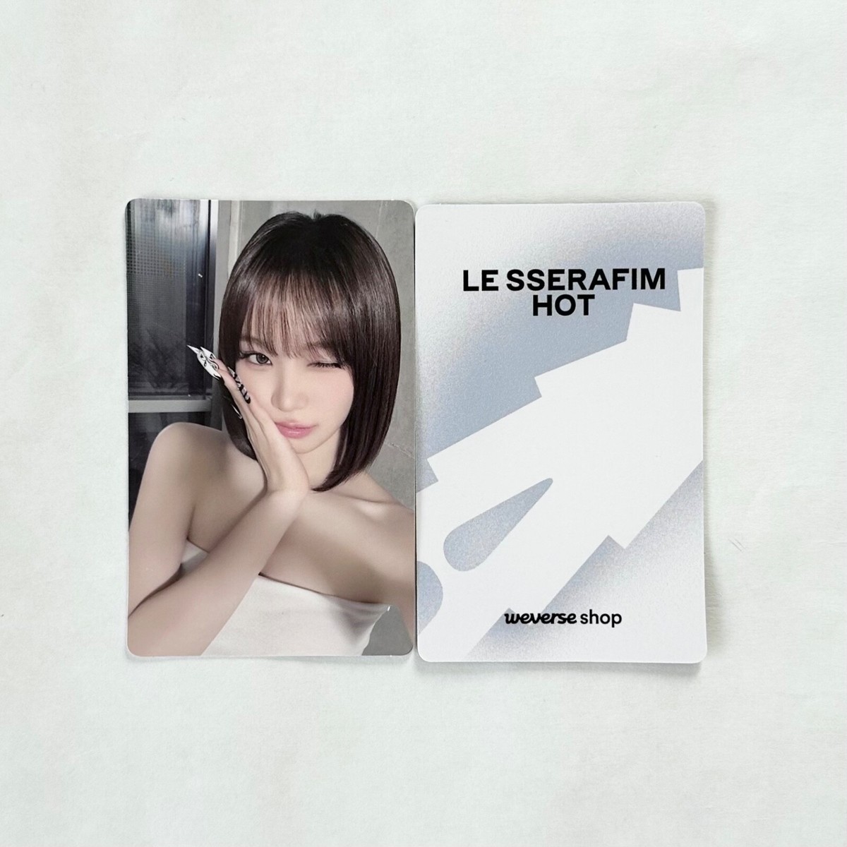 LE SSERAFIM] HOT / COMEBACK SHOWCASE Weverse Pre-order Benefit POB