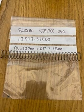 Suzuki carburettor spring GSF1200 MK2 , GSX750F 98-06 , GSXR750 96-99  See below