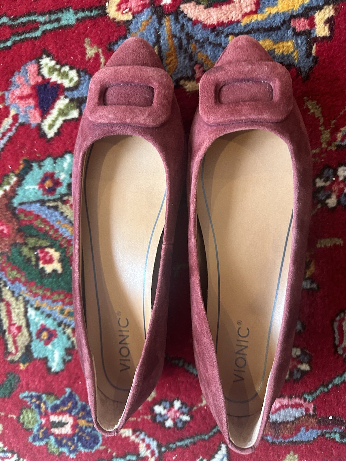 Suede Vionic Red Flats Size 9 EUC - image 1