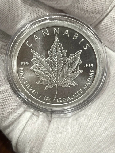 Silver Shield ROYAL HIGHNESS BU 1 oz Silver Round .999 IN A CAPSULE GSM